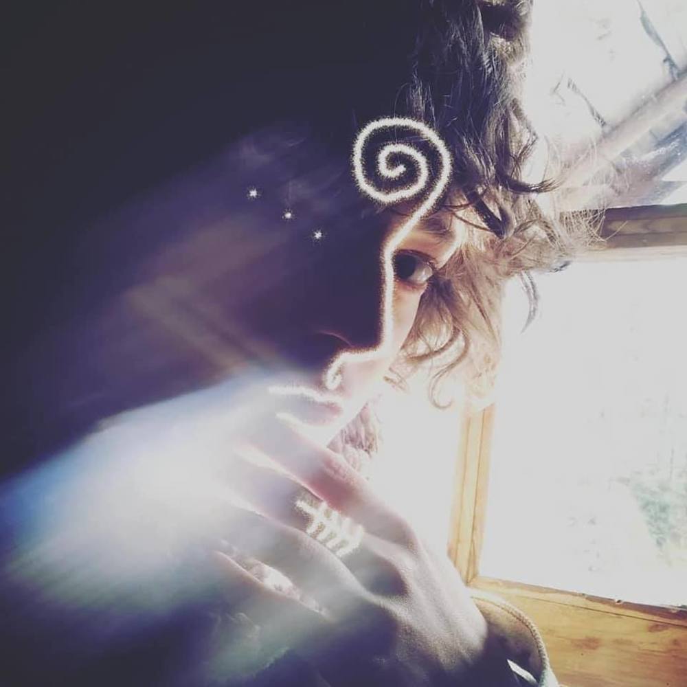 Meet your Posher, Nakita